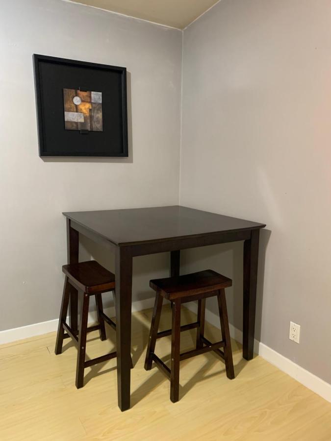 פורט קוקויטלם Whole Suite To Yourself At Coquitlam Centre! מראה חיצוני תמונה